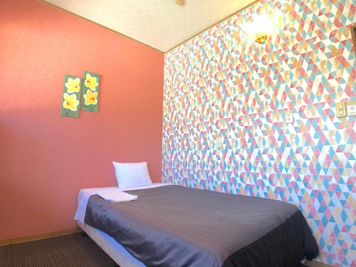 Hotel Time Rich à Okinawa Extérieur photo