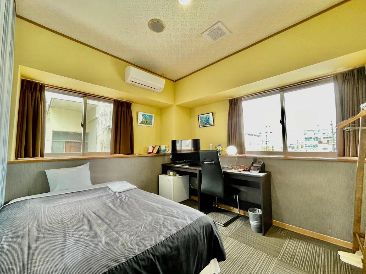 Hotel Time Rich à Okinawa Extérieur photo